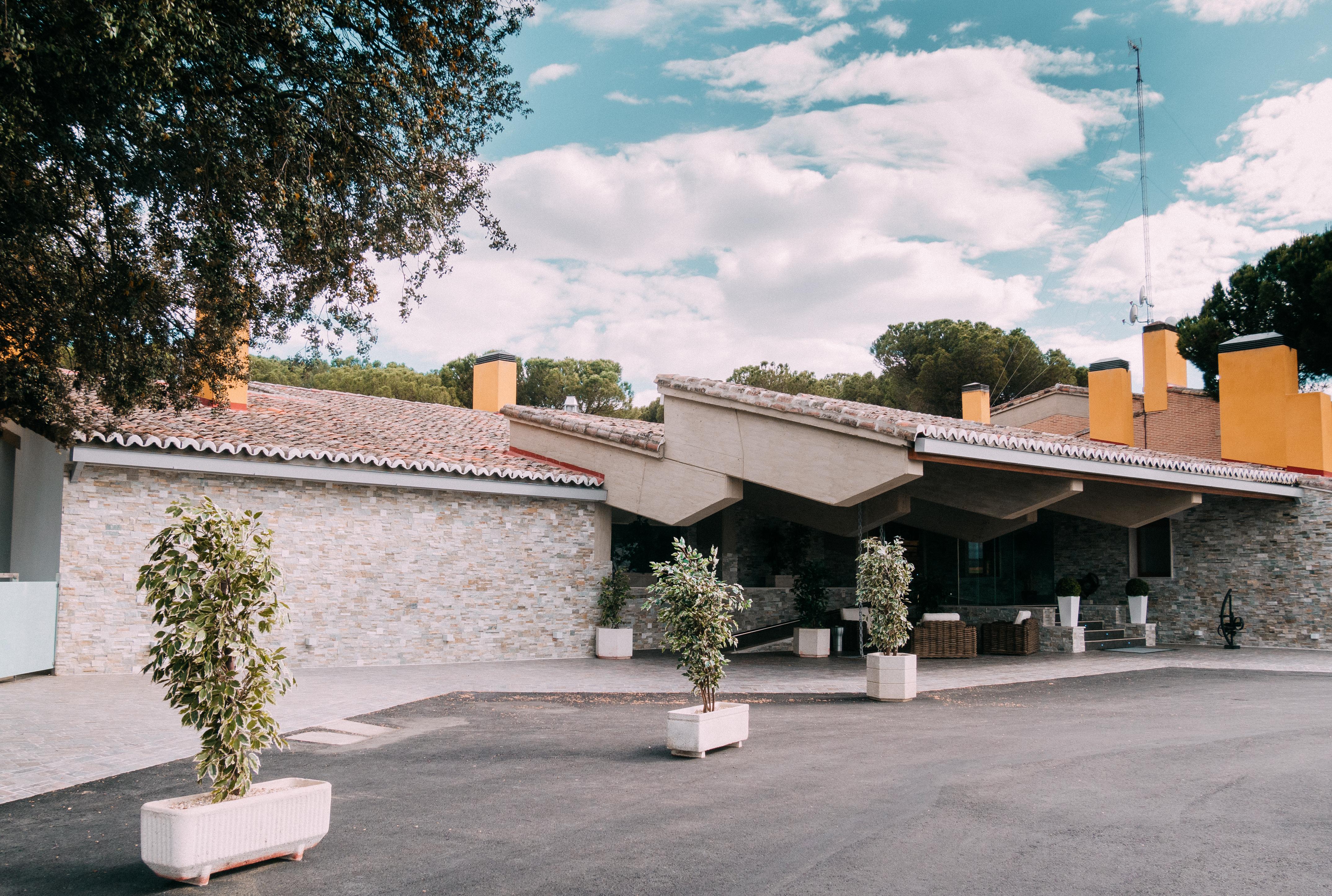 Hotel Resort El Montico - Singular'S Hotels Tordesillas Exterior photo